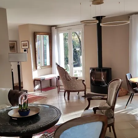 La Chenaie Maison Entiere Avec Un Grand Jardin فيلة *