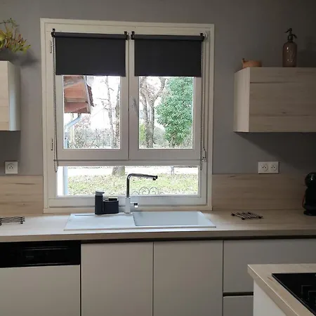 La Chenaie Maison Entiere Avec Un Grand Jardin * مونْتوبا